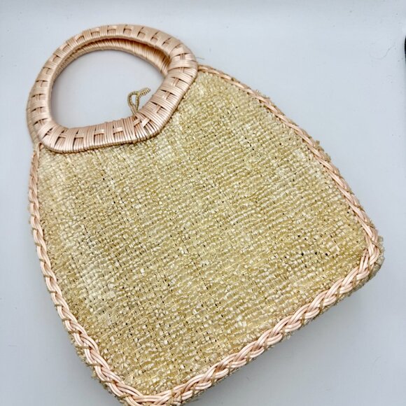 Vintage Handbag with Flowers - Picture 8 of 13